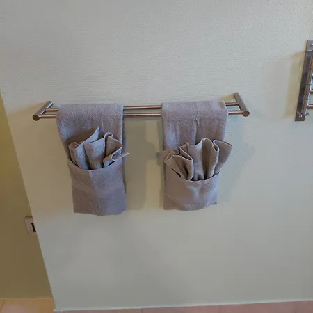 לינה וארוחת בוקר Krogsgaardens 3*